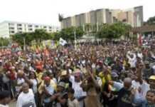« Sur un air de révolte » : quand le chant dope les luttes en Guadeloupe !