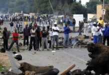 Afrique du Sud : malaise du gouvernement après la mort de manifestants tués par la police