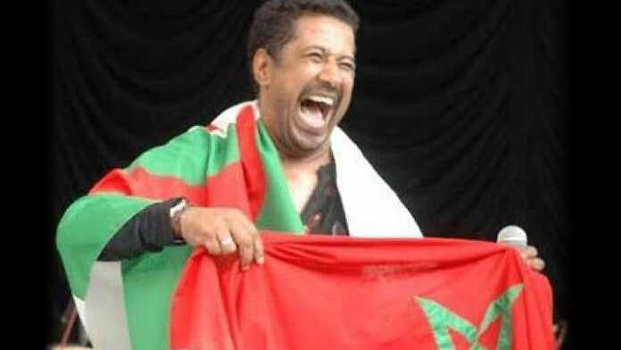 Cheb Khaled et le drapeau du Maroc