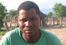 Mogolodi Moeti (Photo : Survival International)