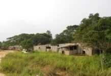 La commune de Ndzomoe, comme une île déserte