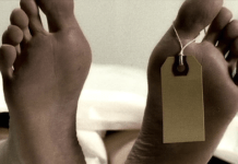 Déclaré mort, il se réveille dans sa housse mortuaire !