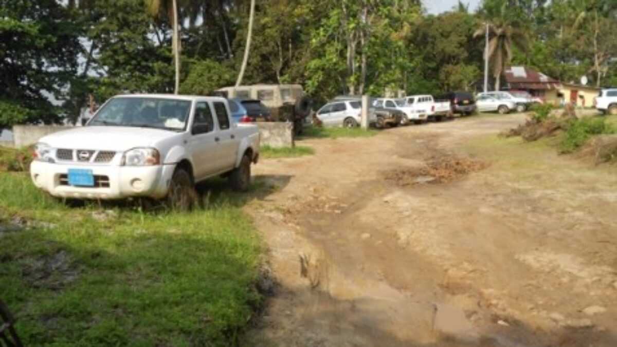 Cap Gabon Gabon : Cap Estérias , le village touristique abandonné