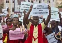 Ouganda : des milliers de personnes saluent la loi anti-homosexualtié