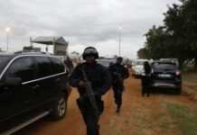 Afrique du Sud : Jacob Zuma encore hué par la foule Afrique du Sud : Jacob Zuma encore hué par la foule