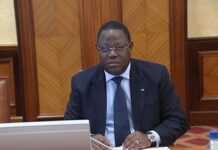 Gabon : les agents du ministère des Affaires Etrangères en grève Gabon : les agents du ministère des Affaires Etrangères en grève