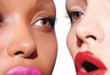 Quatre astuces pour faire tenir en place son rouge à lèvres (à défaut de son homme) Quatre astuces pour faire tenir en place son rouge à lèvres (à défaut de son homme)