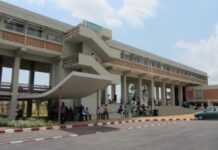 Côte d’Ivoire : elle décroche sa licence de droit à 13 ans Côte d’Ivoire : elle décroche sa licence de droit à 13 ans