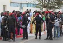 Sénégal : la violence s’invite au procès de Karim Wade Sénégal : la violence s’invite au procès de Karim Wade