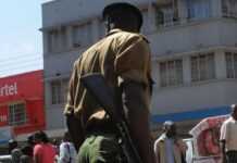 Terrorisme au Kenya : la police multiplie les descentes dans les mosquées Terrorisme au Kenya : la police multiplie les descentes dans les mosquées