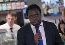 D’origine camerounaise, le président des Jeunes Populaires de l’UMP serait sans-papiers