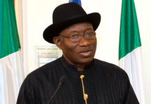 Nigeria : le président Goodluck Jonathan appelle au calme Nigeria : le président Goodluck Jonathan appelle au calme