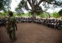 Centrafrique : 350 enfants soldats libérés des groupes armés