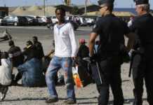 Immigration : la police britannique va être déployée à Calais
