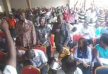 Burkina : déclarés inéligibles, les pro-Compaoré appellent à la désobeissance civile Burkina : déclarés inéligibles, les pro-Compaoré appellent à la désobeissance civile