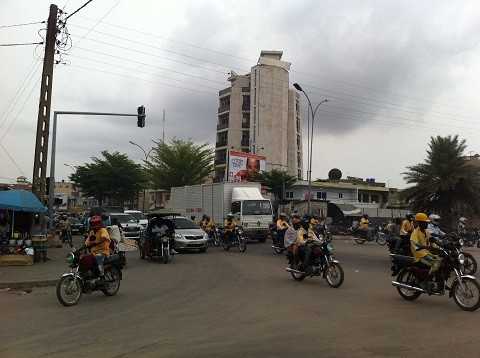 Port obligatoire de masque et violences policières au Bénin
