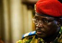 Burkina : le Premier ministre Zida annonce un report des élections de plusieurs semaines Burkina : le Premier ministre Zida annonce un report des élections de plusieurs semaines