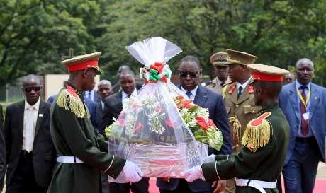 macky_sall_d.jpg macky_sall_d.jpg