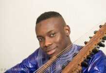 Sidiki Diabaté, l’étoile montante de la musique malienne sur scène à Paris, ce 10 avril