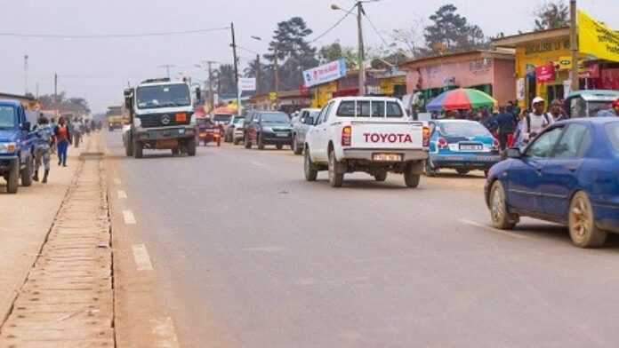 koudougou_avenue_centrale.jpg