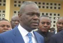 Congo : le succès d’Anatole Collinet Makosso à Paris Congo : le succès d’Anatole Collinet Makosso à Paris