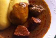 foutou sauce graine.jpg