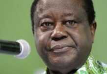 Le président Bédié, au centre du jeu politique ivoirien Le président Bédié, au centre du jeu politique ivoirien