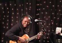 Aurelio Martínez : Je rêve de rétablir le lien entre la musique Garifuna et la terre de nos ancêtres Aurelio Martínez : Je rêve de rétablir le lien entre la musique Garifuna et la terre de nos ancêtres