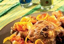 Ragoût de bœuf et poulet du golfe de Guinée