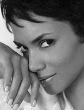 Halle_Berry7ok.jpg Halle_Berry7ok.jpg