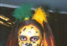 Le Body painting : une tradition très fashion facepainting.jpg