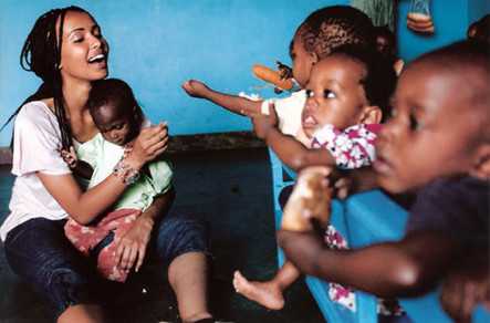 jpg_Sonia_au_Rwanda.jpg jpg_Sonia_au_Rwanda.jpg