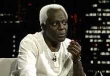 Docteur Carlos Moore : Derrière tout racisme existe une intention de génocide Docteur Carlos Moore