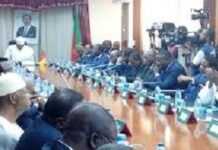 Cameroun : Lancement du Plan d’assistance humanitaire d’urgence pour les régions du Nord-Ouest et du Sud-Ouest Cameroun : Lancement du Plan d’assistance humanitaire d’urgence pour les régions du Nord-Ouest et du Sud-Ouest