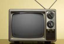 Un poste de télévision