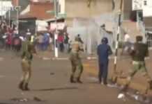 Zimbabwe : Mnangagwa tente d’apaiser la situation après les fusillades qui ont fait au moins trois morts Zimbabwe : Mnangagwa tente d’apaiser la situation après les fusillades qui ont fait au moins trois morts