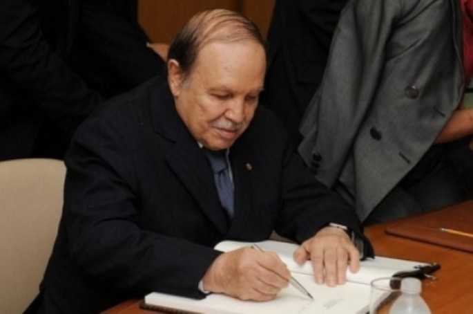 Bouteflika signe ok