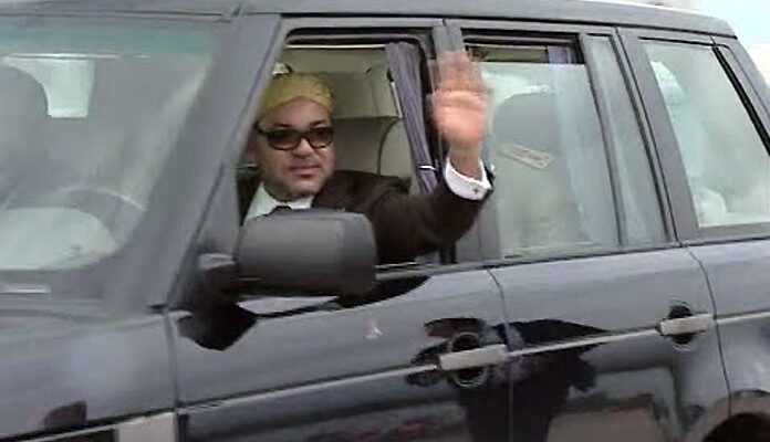 Mohammed VI en voiture
