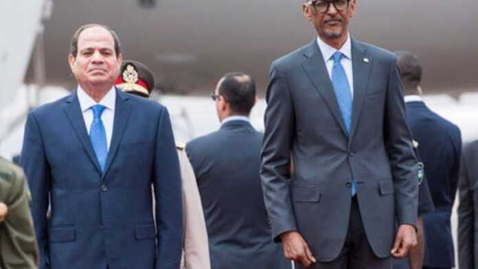 Le Président égyptien, Abdel Fattah al-Sissi, et son homologue rwandais, Paul Kagame