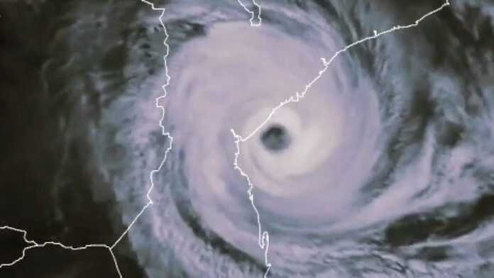 cyclone Beira oeil