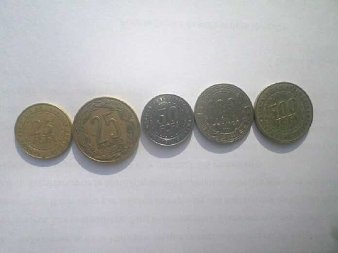 pièces de monnaie CFA