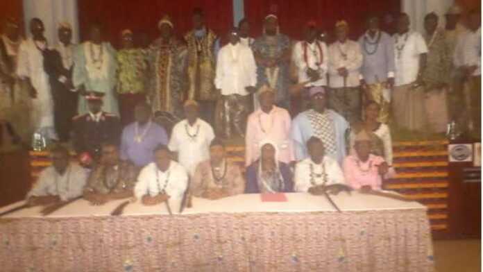 chefs traditionnels cameroun