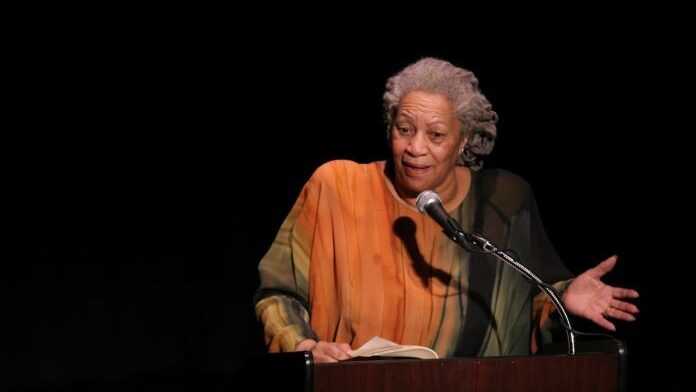 Toni_Morrison_2008