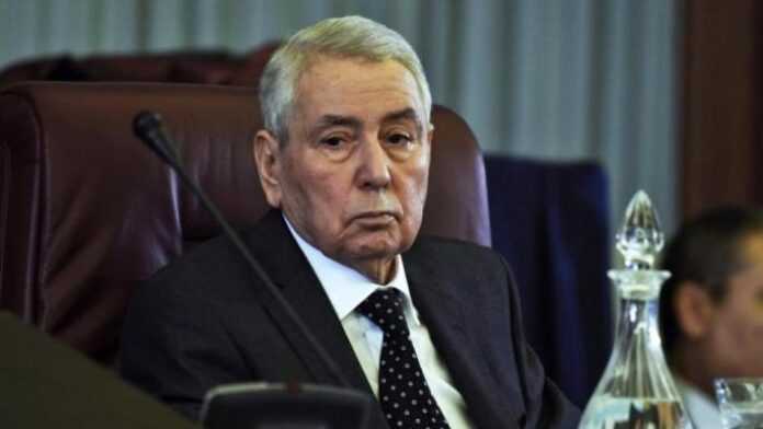 Abdelkader Bensalah, Président d'Algérie par intérim