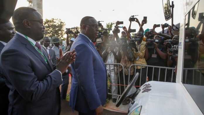 Le Président Macky Sall, hier, au lancement des travaux du BRT