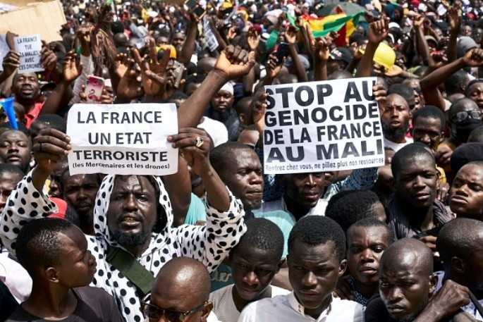 Mali : le départ des forces de sécurité étrangères exigé