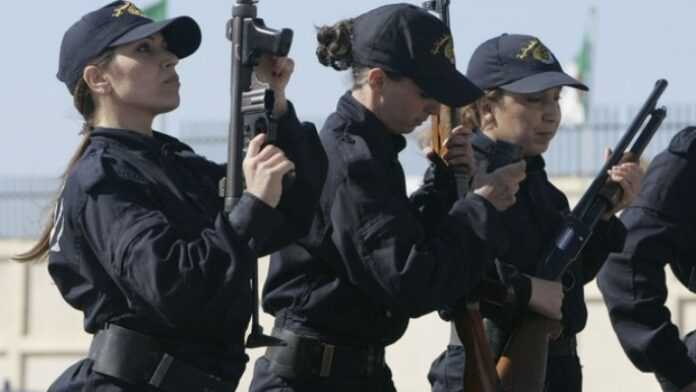 Police algérienne femmes