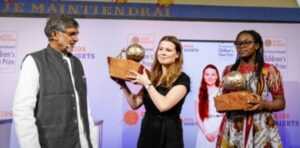 L'Allemande Luisa-Marie Neubauer reçoit le prix des mins de l'Indien Kailash Satyarthi