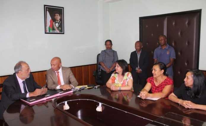 Agents du minstère malagasy de l'Environnement