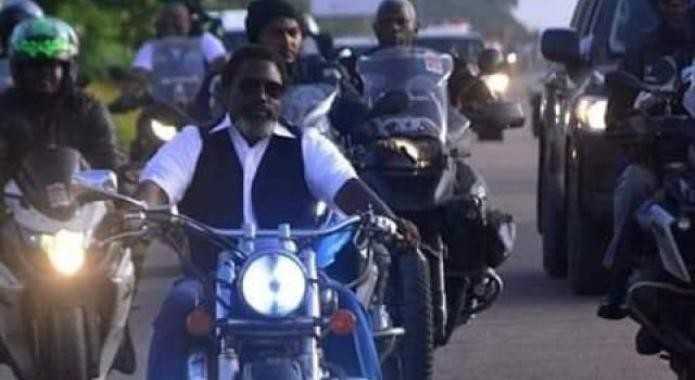 jkabila_moto_19_000_jpg_640_350_1